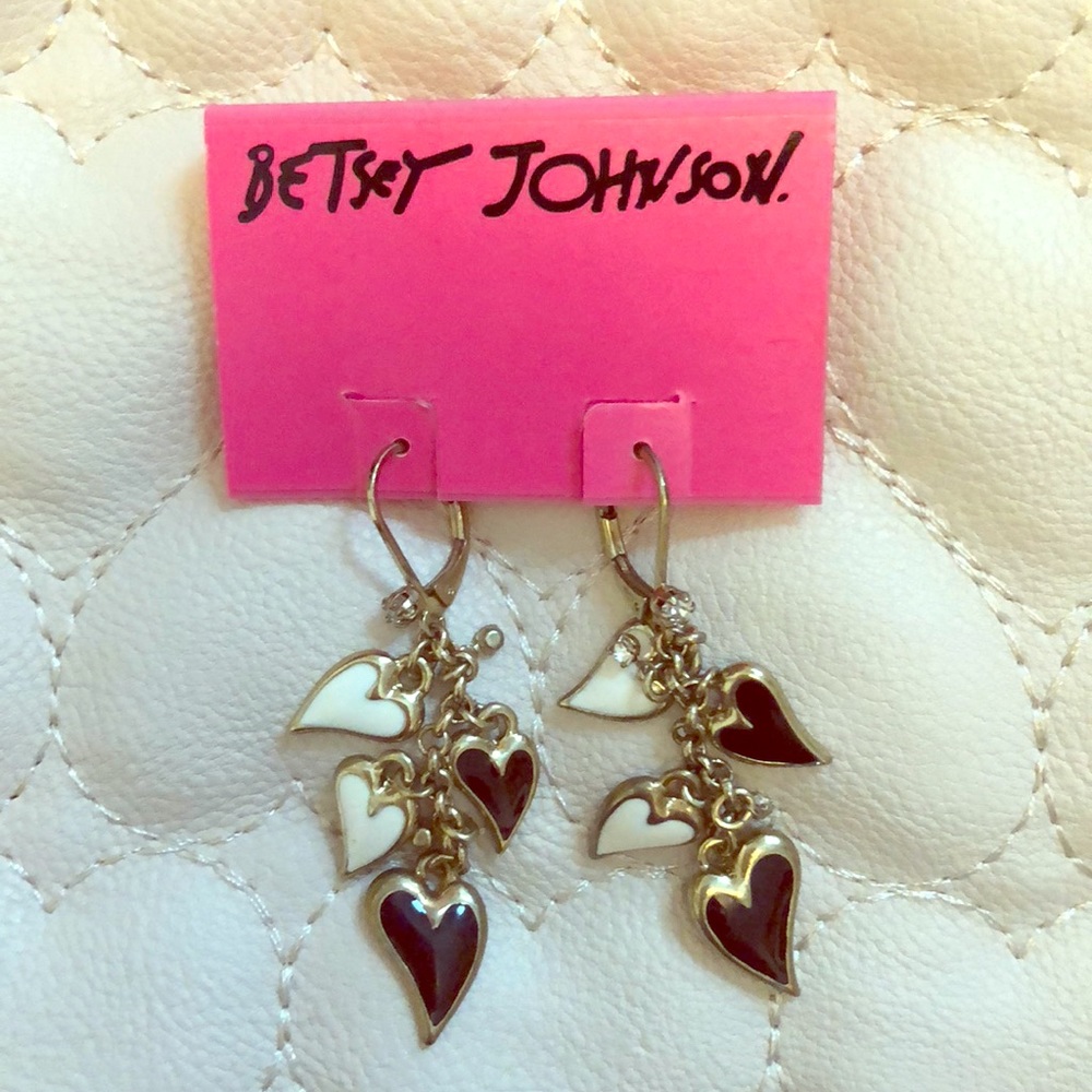 Betsey Johnson black & white heart earrings